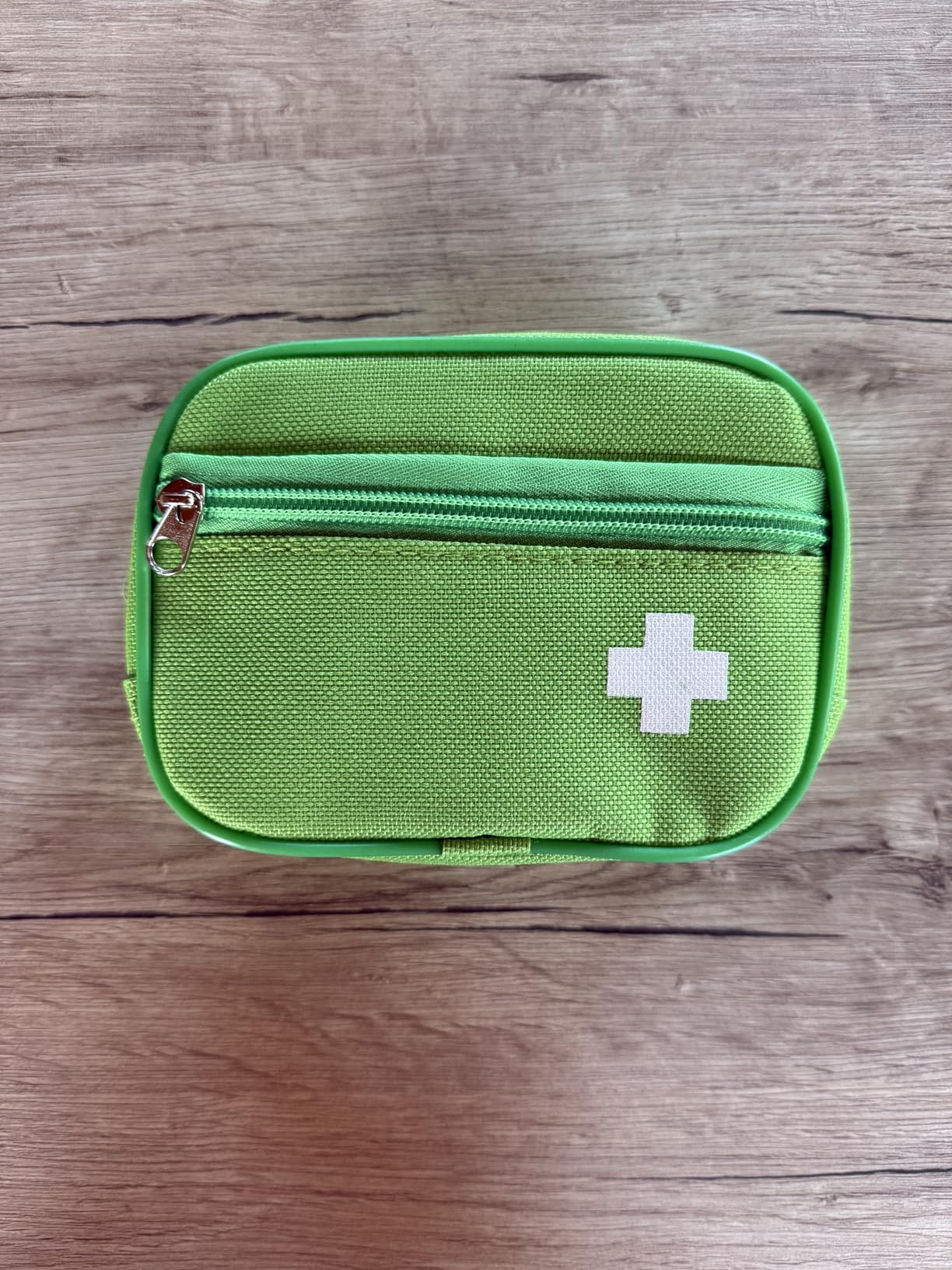 Healthcare by Amazon kit pronto soccorso 56 pezzi verde