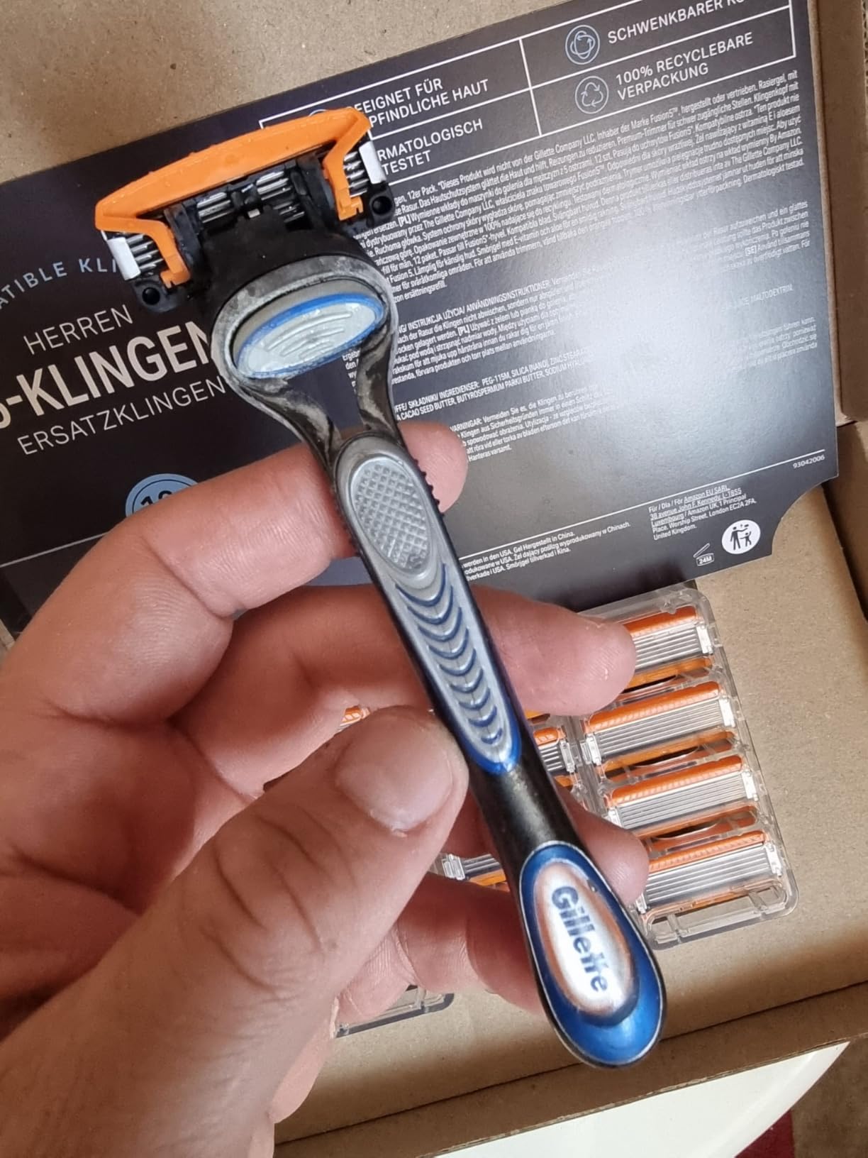 by Amazon Ricariche Rasoio Uomo 5 Lame 12 Pezzi Fusion5