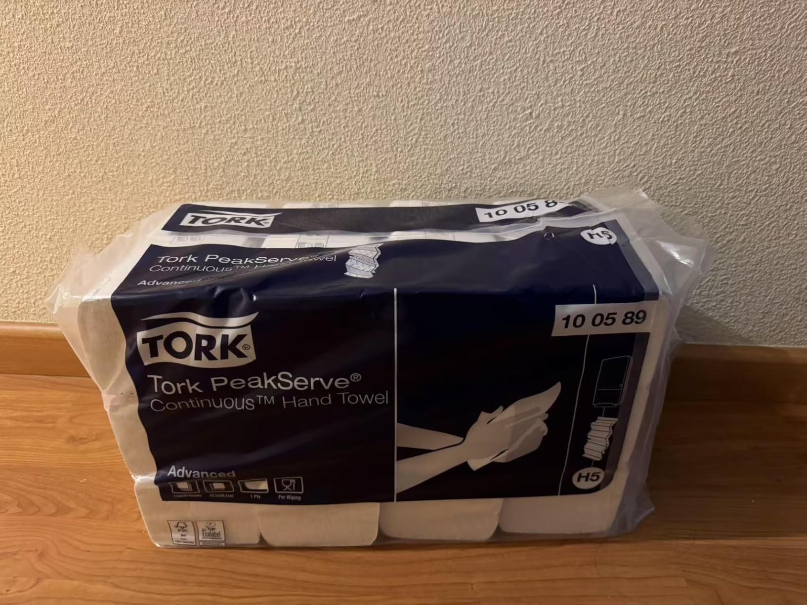 Tork PeakServe 552500 dispenser asciugamani bianco alta capacita