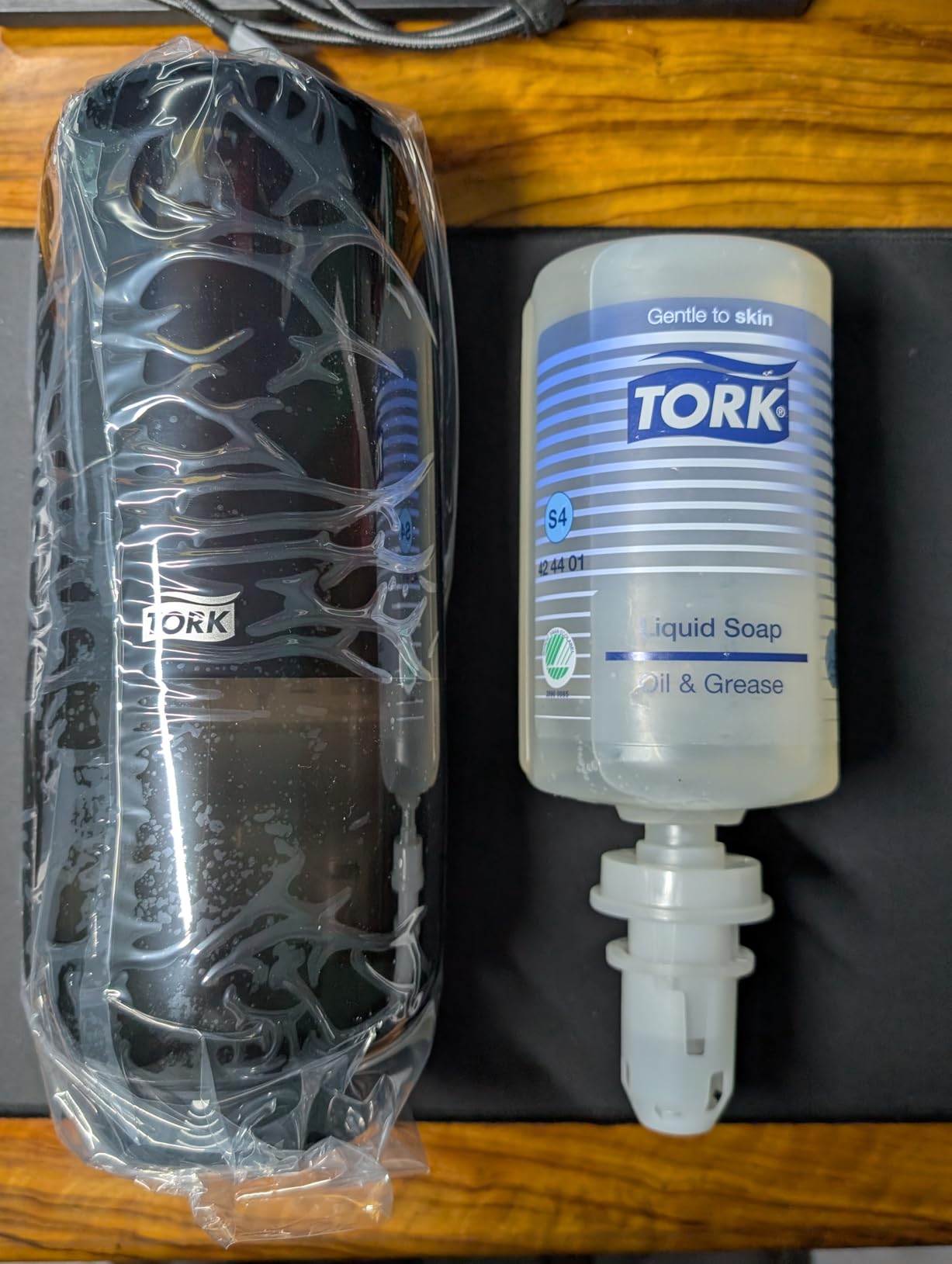 Tork Intuition dispenser sapone schiuma S4 bianco sensore