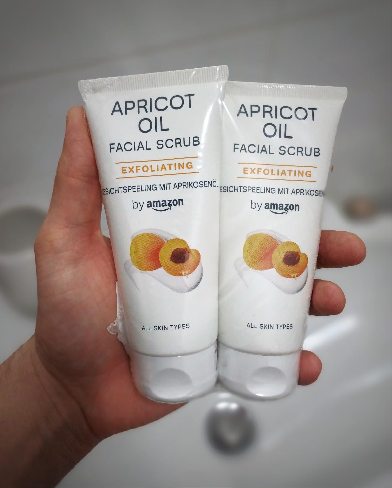 by Amazon Albicocca Scrub Viso 2x100 ml esfoliante