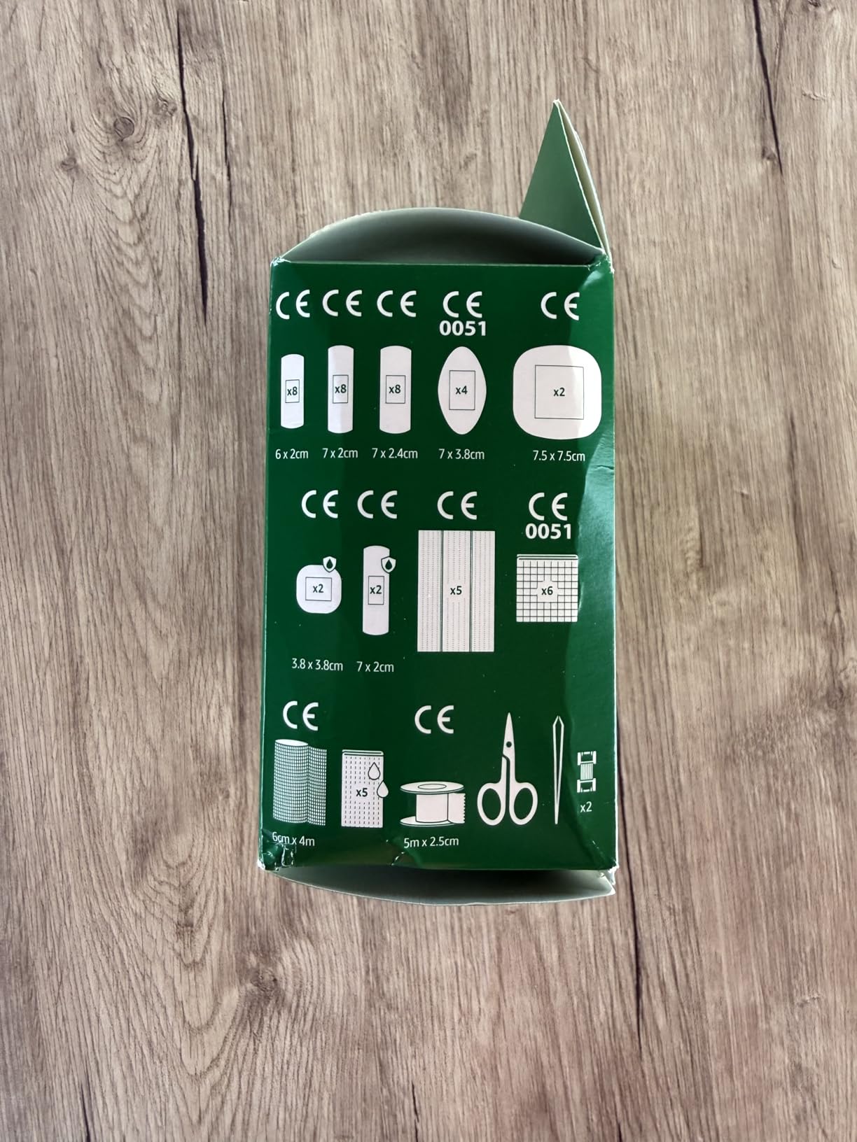Healthcare by Amazon kit pronto soccorso 56 pezzi verde