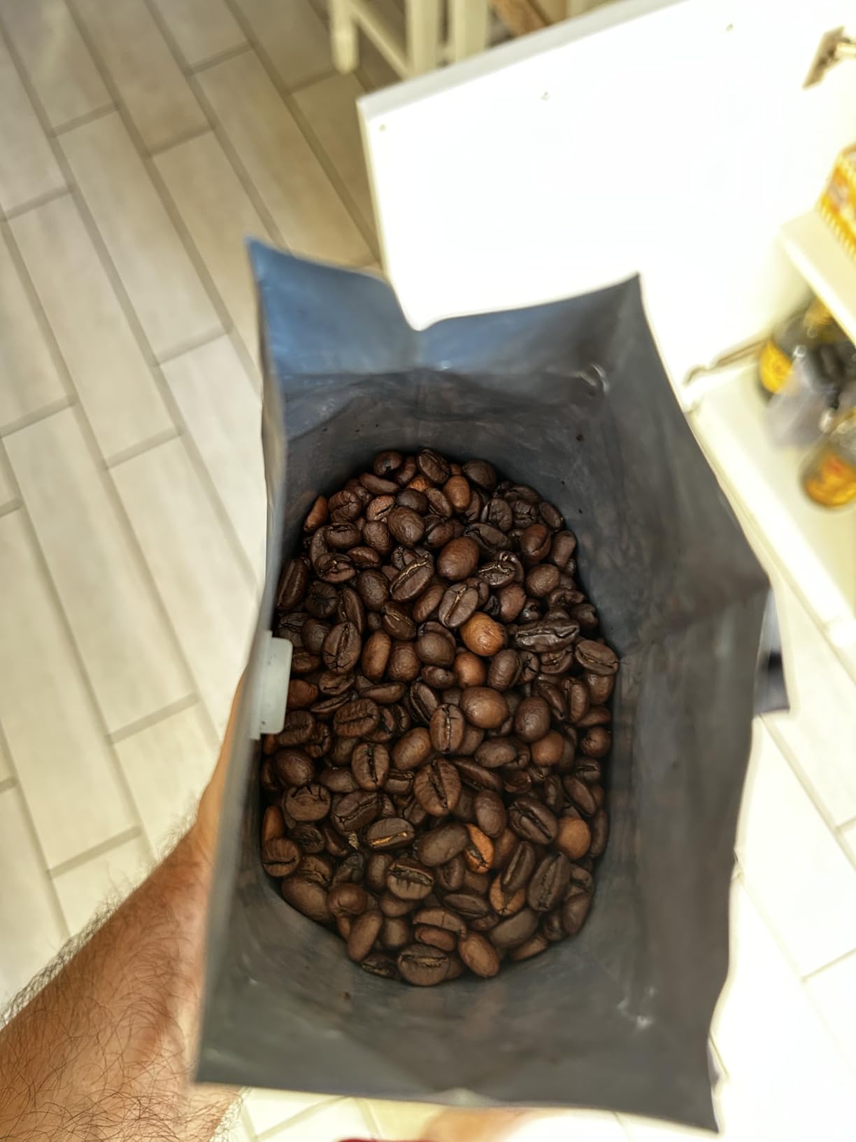 by Amazon Caffè Intenso caffè in grani 1 kg tostatura chiara