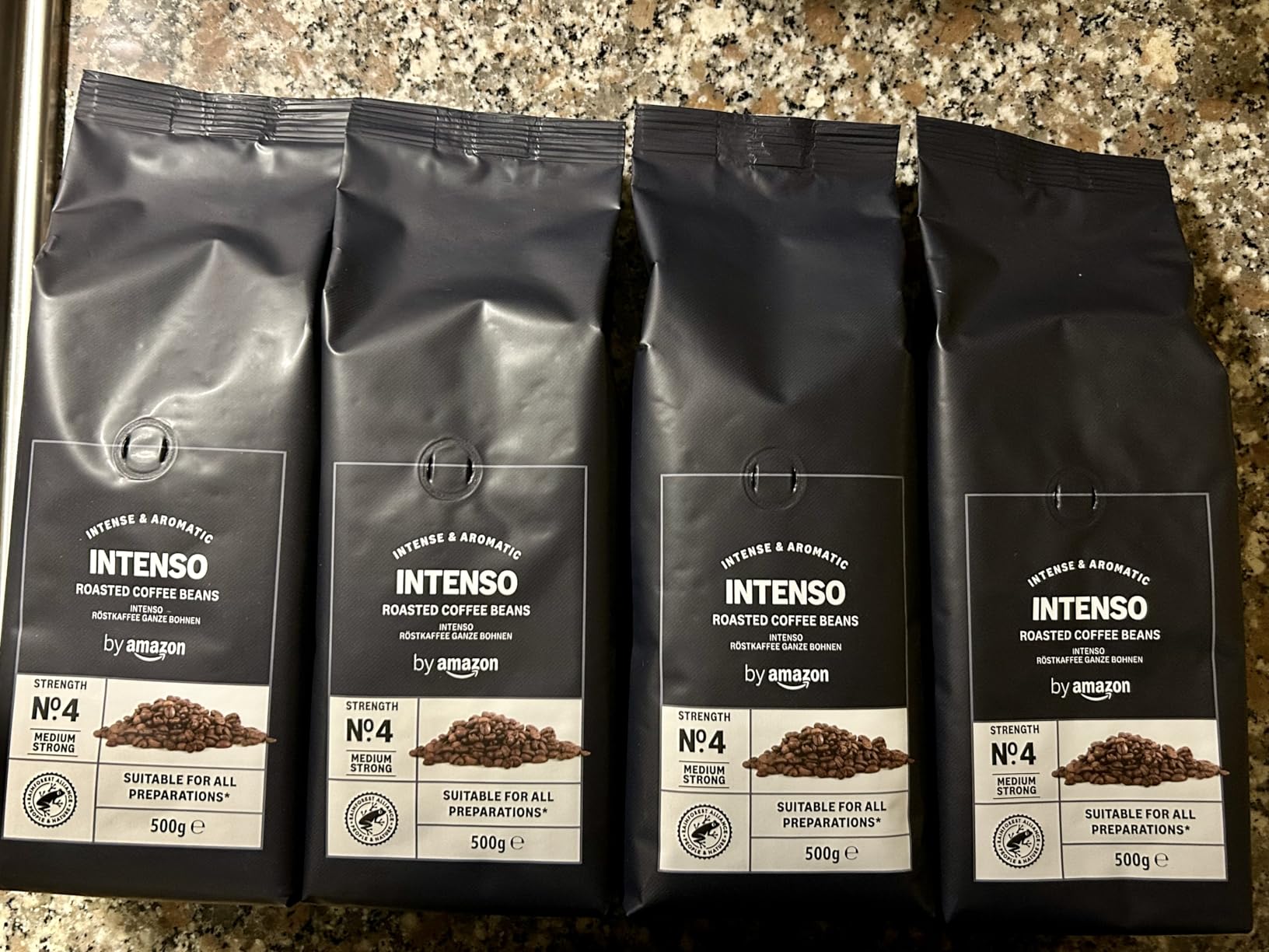 by Amazon Caffè Intenso caffè in grani 1 kg tostatura chiara