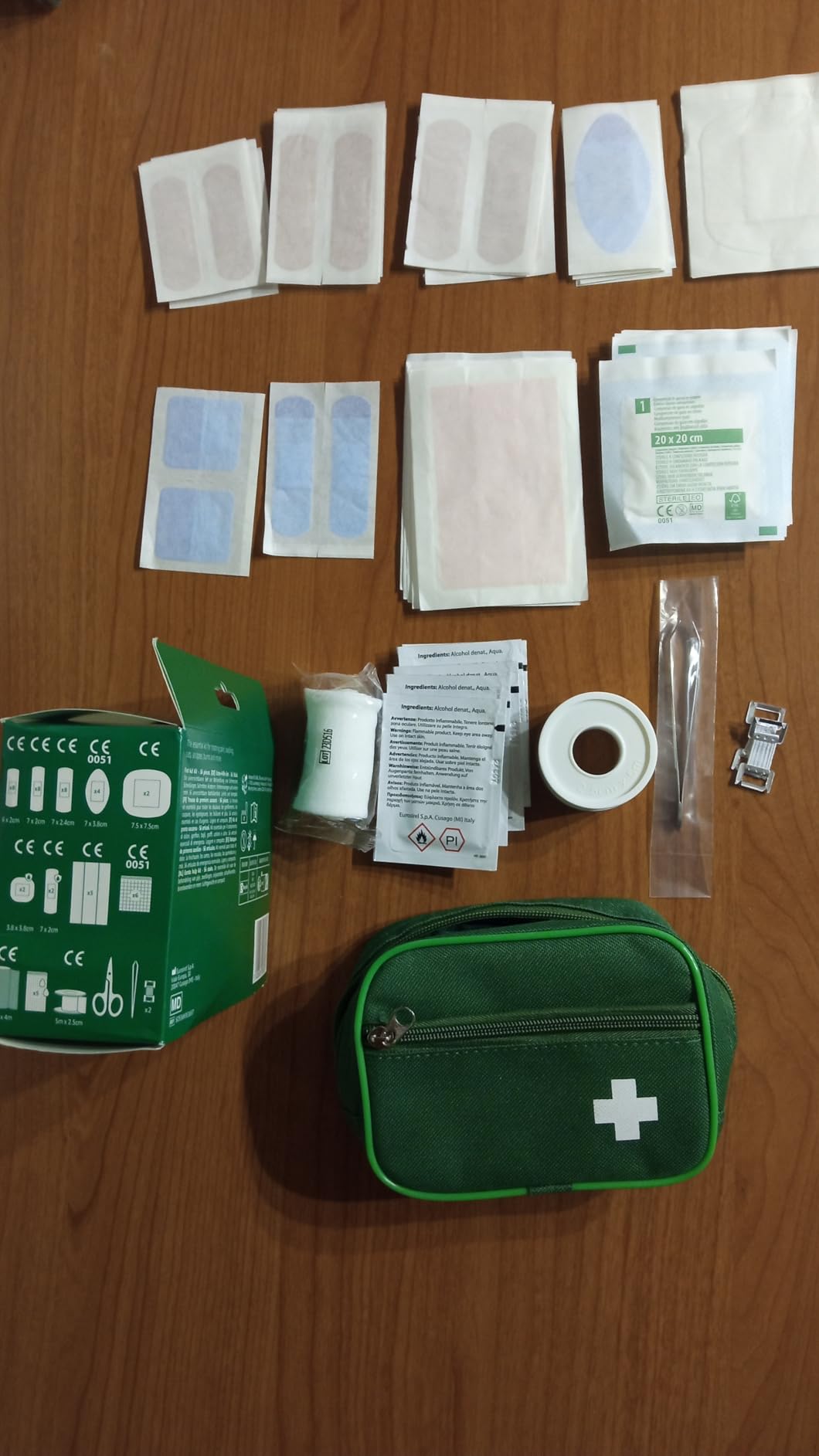 Healthcare by Amazon kit pronto soccorso 56 pezzi verde