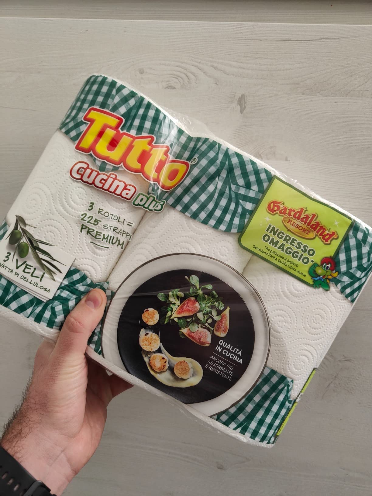Tutto Cucina Plus carta cucina 3 veli 30 rotoli x 75 strappi assorbente