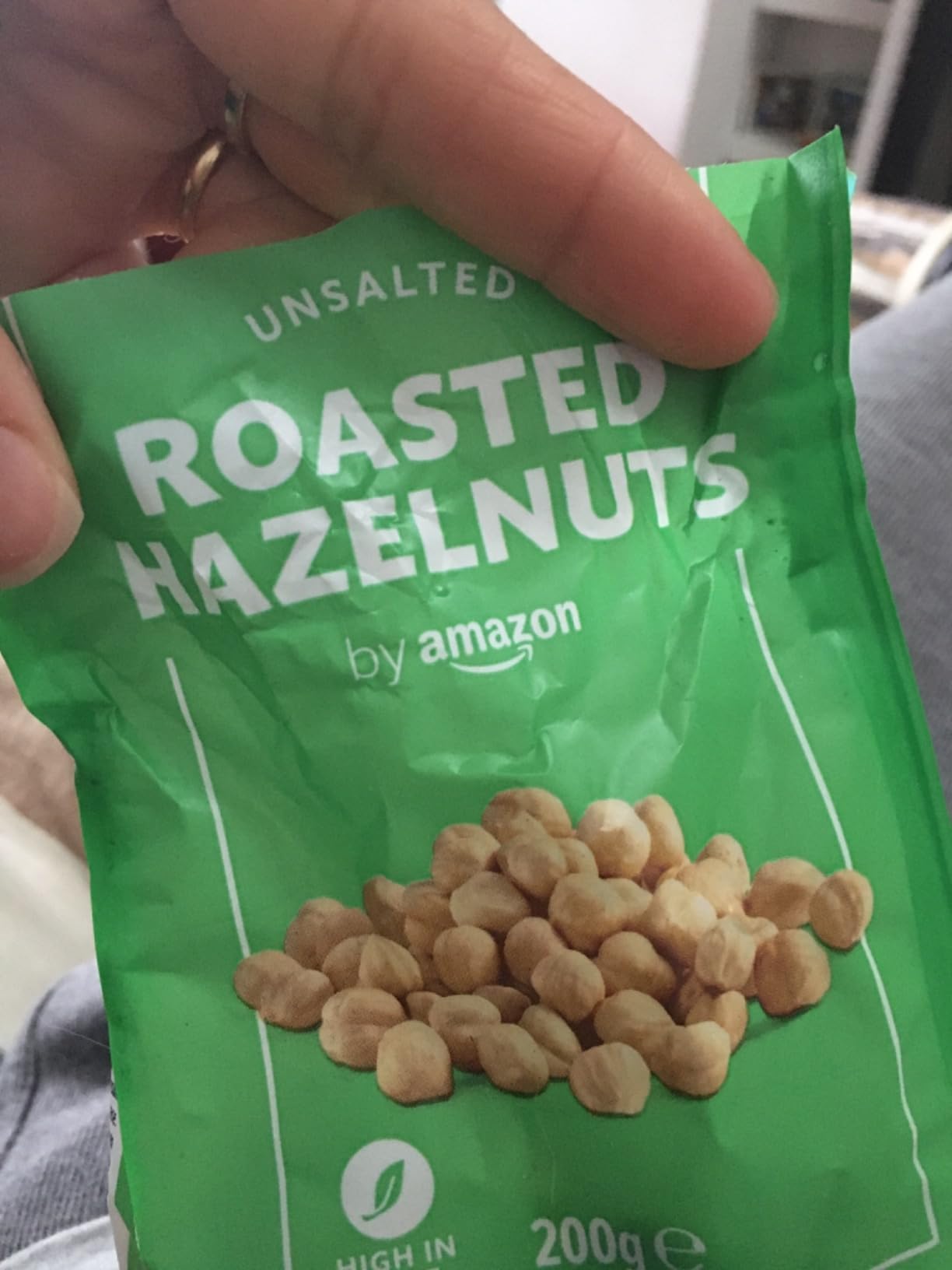 by Amazon Nocciole Tostate 200 g Ricche di Fibre