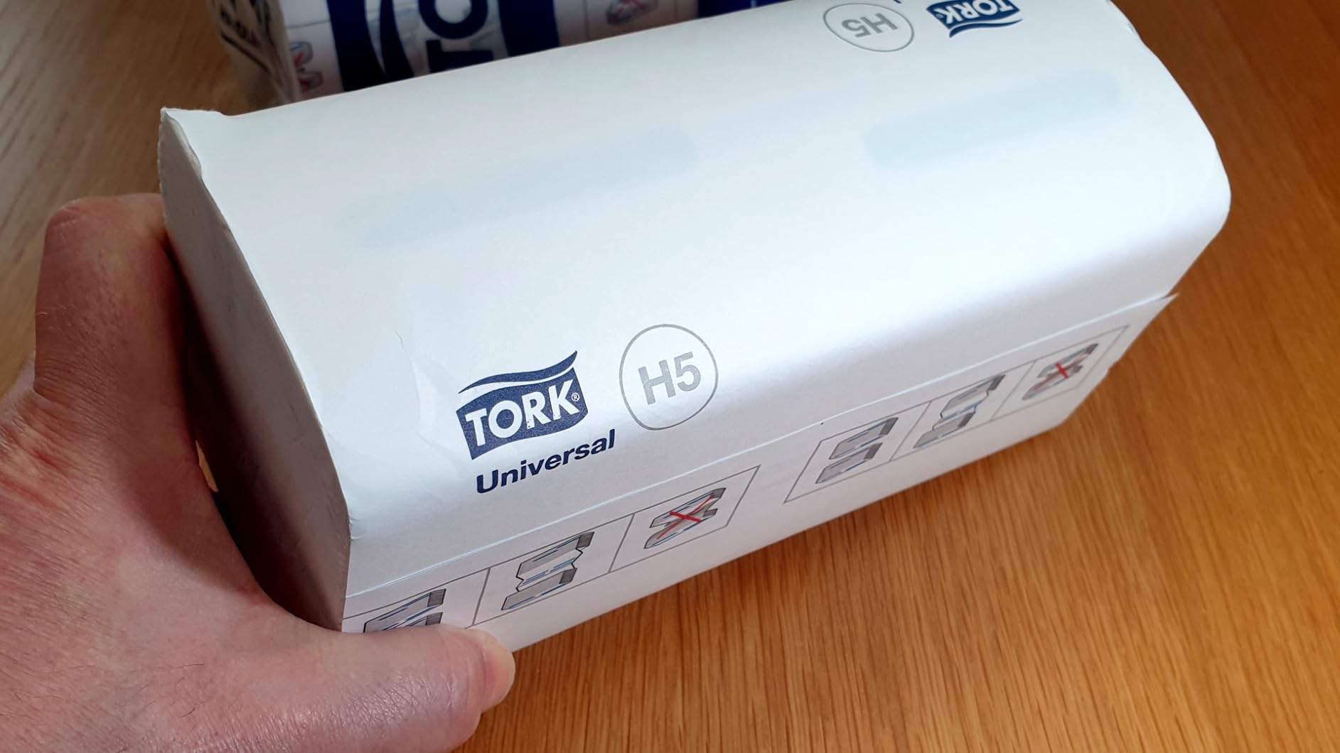 Tork PeakServe Universal 100585 asciugamani carta H5 12x410
