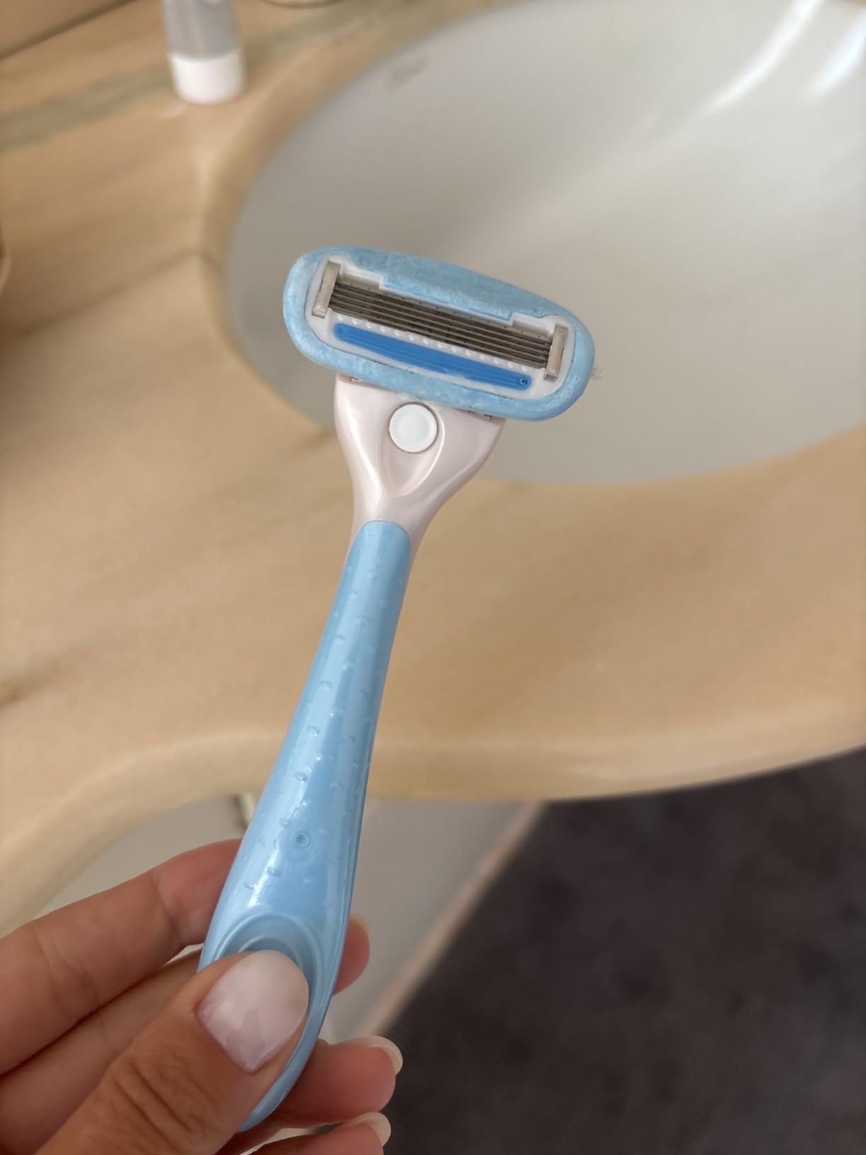 by Amazon Rasoio Donna 5 Lame + 7 Ricariche per pelli sensibili