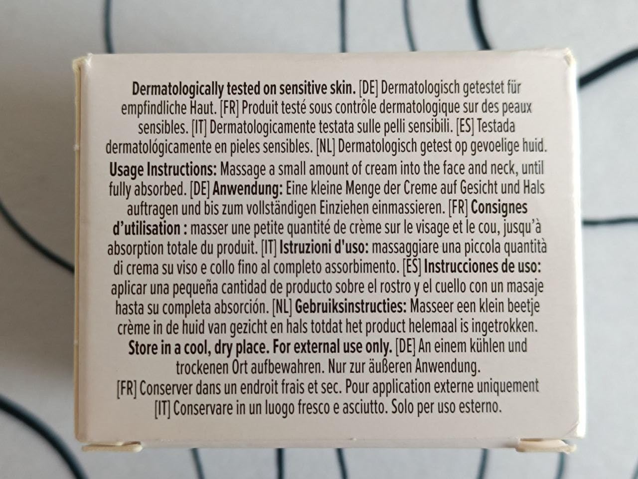 by Amazon Crema Viso Acido Ialuronico 50 ml Pelle Sensibile