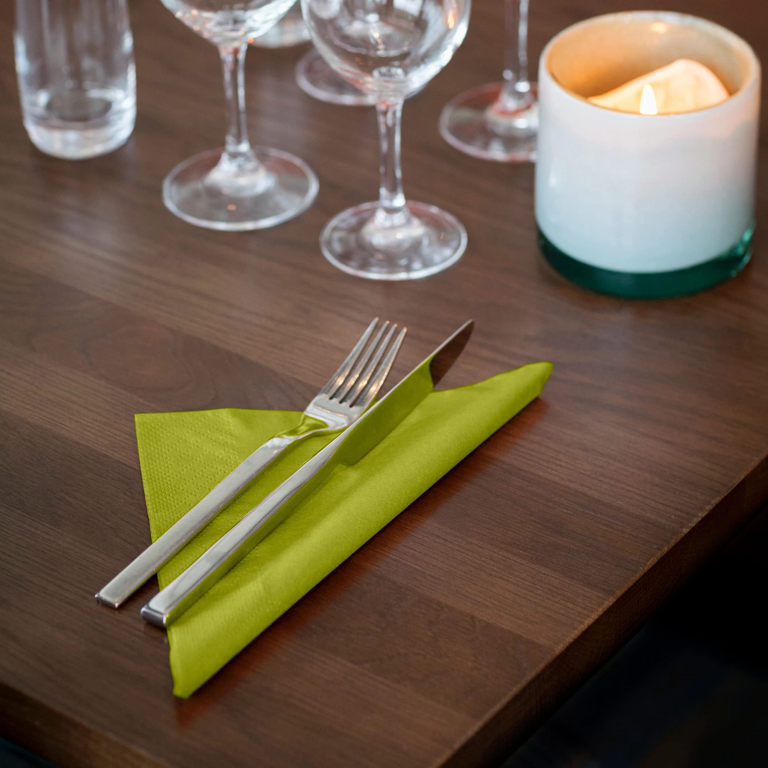 Tork Dinner Advanced 477900 tovagliolo 2 veli lime 12 x 150 pz