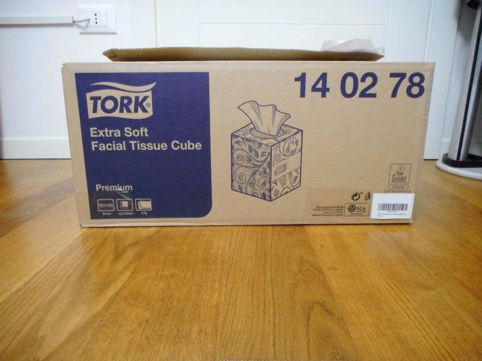 Tork Premium Extra Soft Veline Viso Cubo 30x100 pz 2 veli