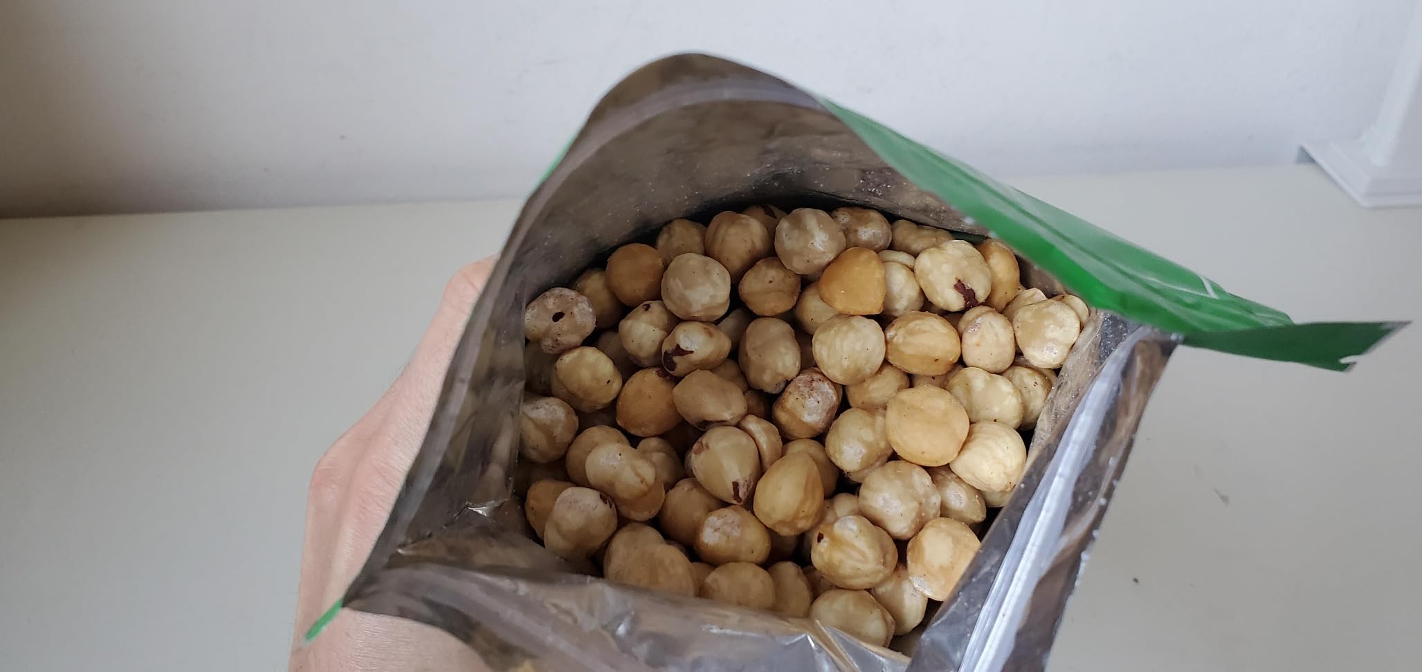 by Amazon Nocciole Tostate 200 g Ricche di Fibre