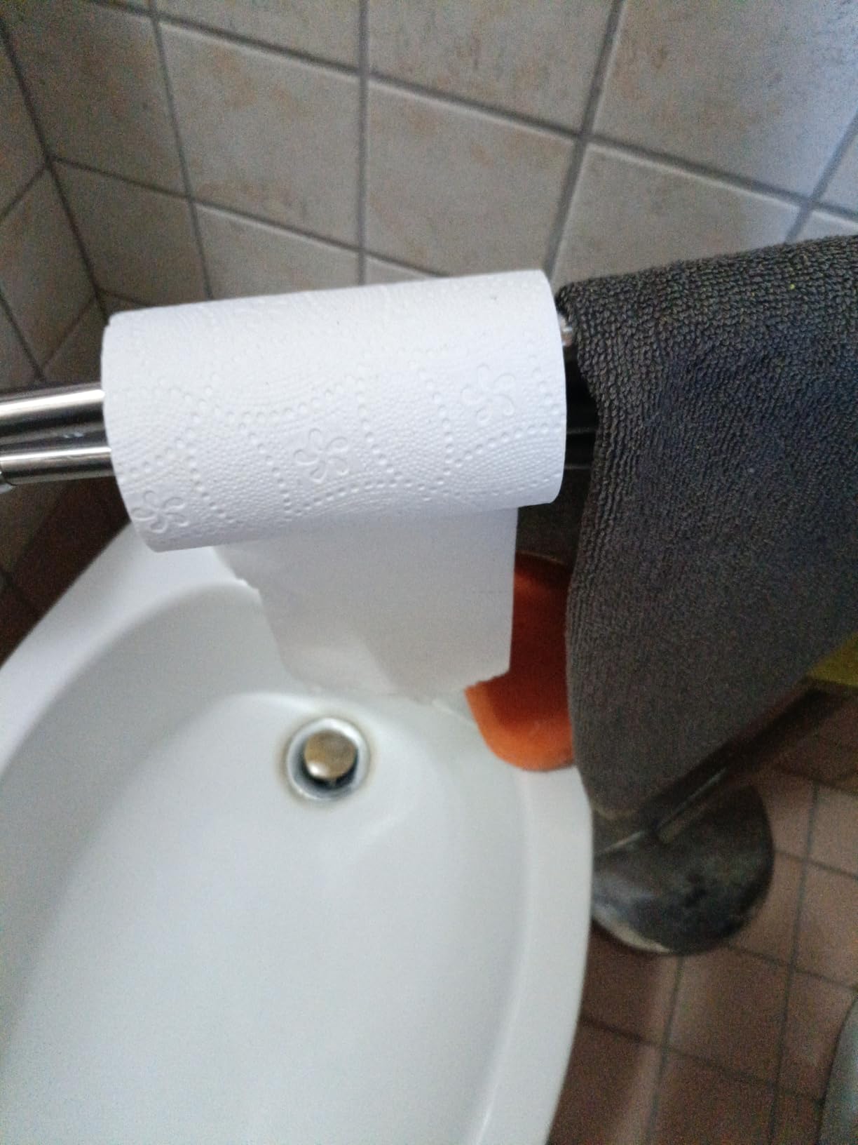 by Amazon carta igienica riciclata 3 veli 8 rotoli 200 strappi