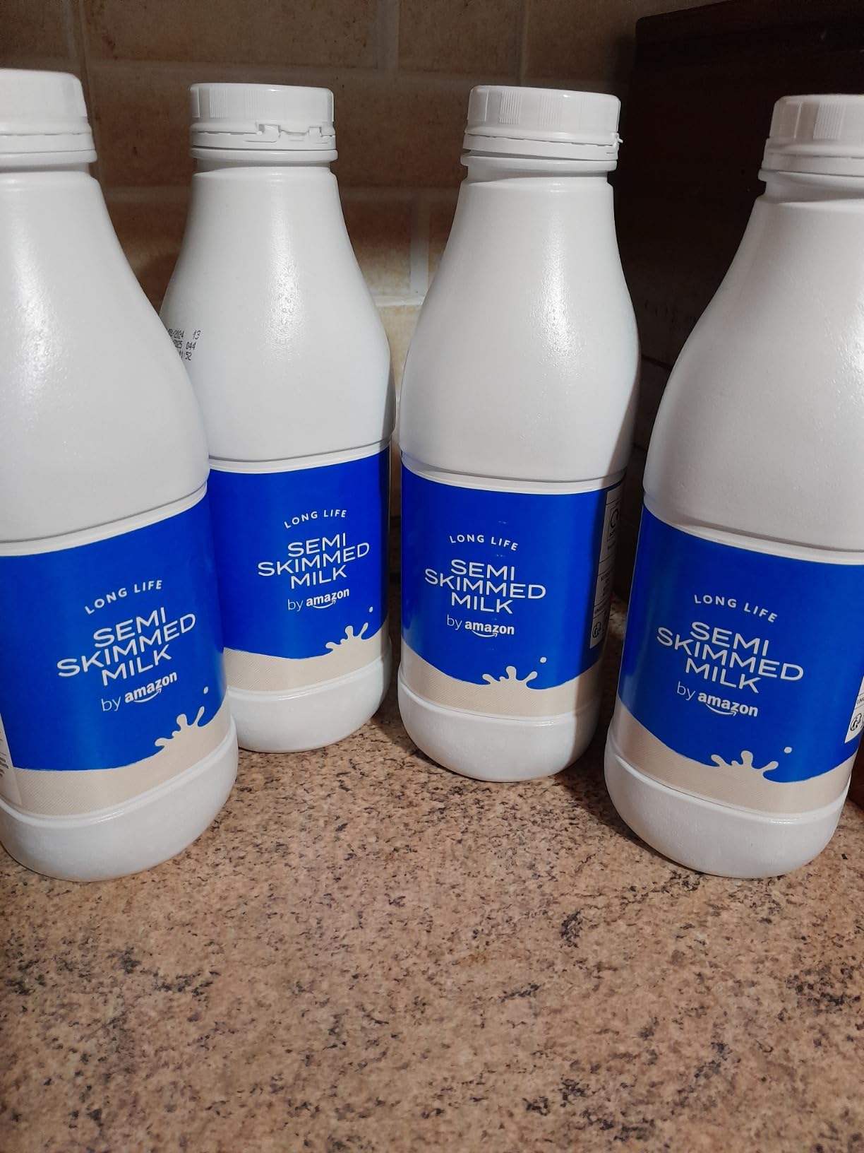 by Amazon Latte Parzialmente Scremato UHT 6x1L