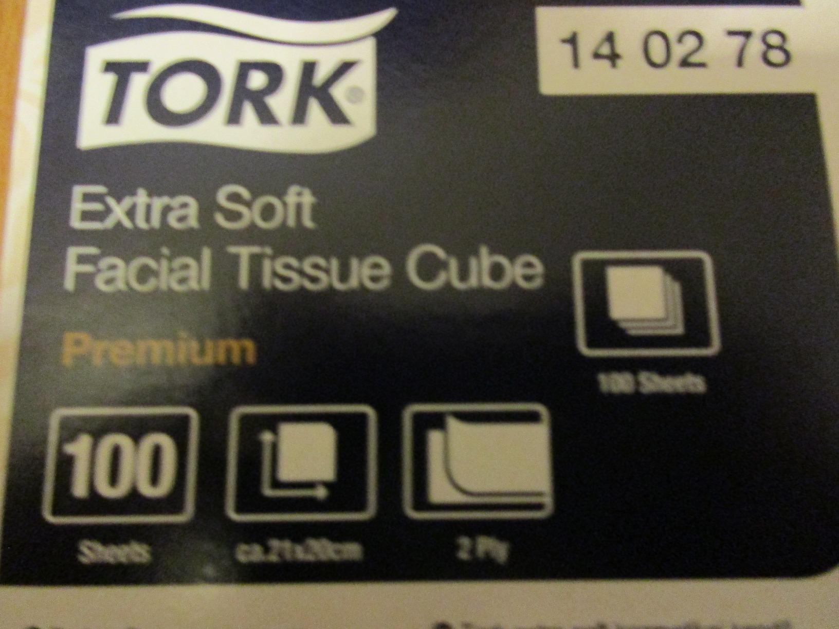 Tork Premium Extra Soft Veline Viso Cubo 30x100 pz 2 veli
